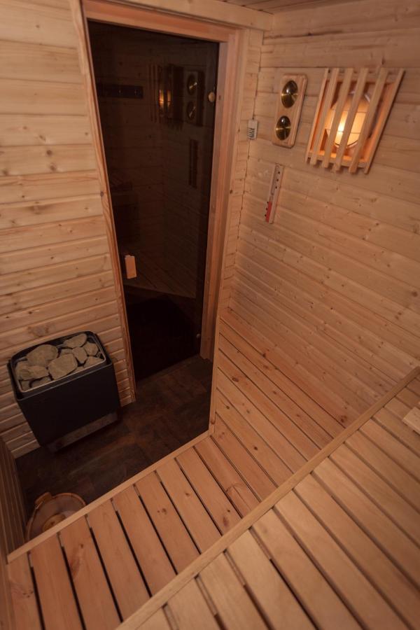 Ilodge Ultra Louth  Buitenkant foto