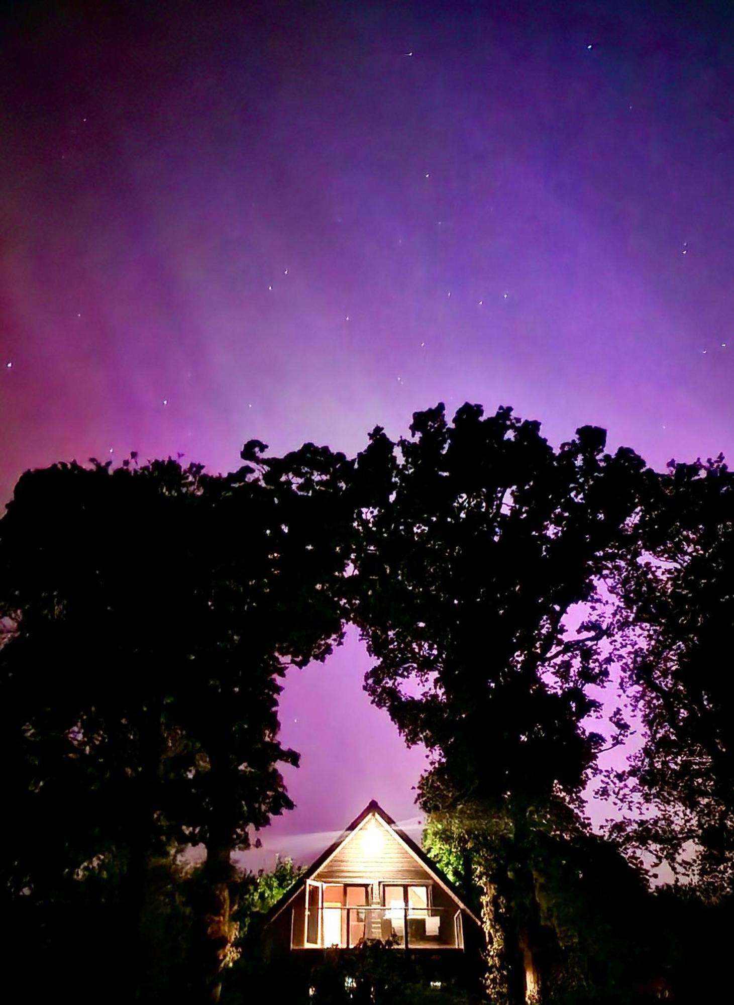 Ilodge Ultra Louth  Buitenkant foto